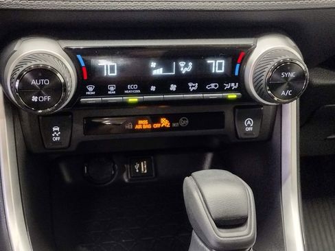 Used 2024 Toyota RAV4 XLE image 23