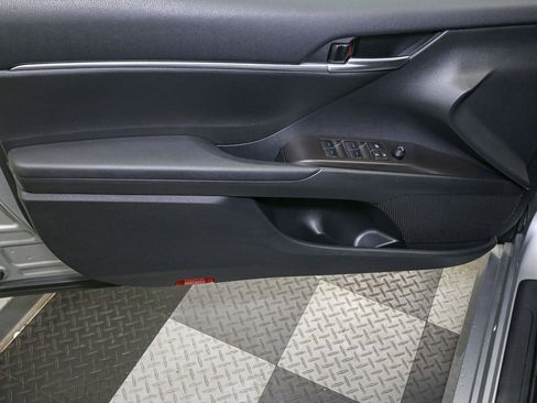 Used 2024 Toyota Camry LE FWD image 41