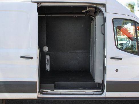 Used 2017 Ford Transit 350 148 High Roof Extended image 29