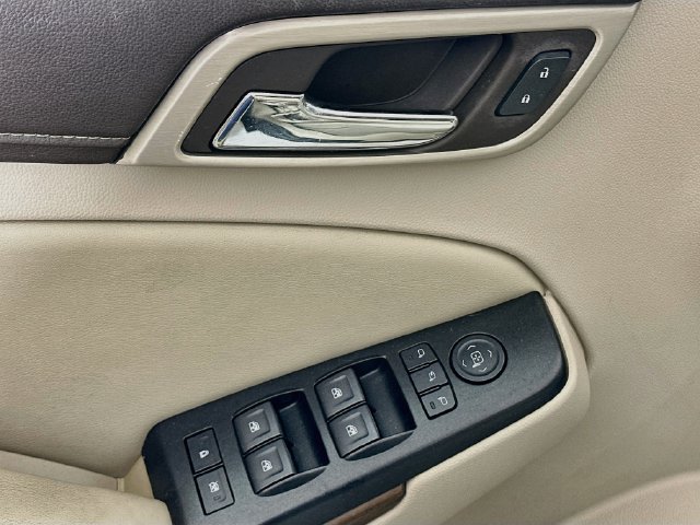 Used 2020 GMC Yukon XL Denali w/ Denali Premium Package AWD/4WD image 24