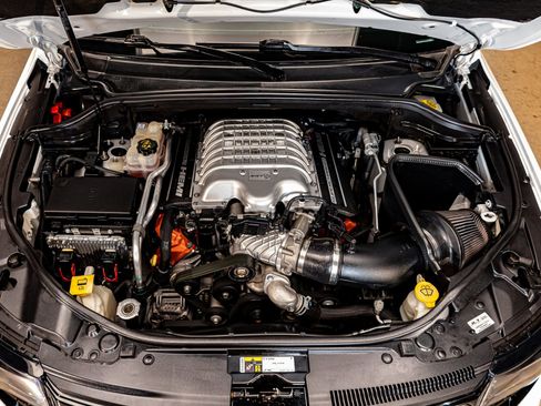 Used 2018 Jeep Grand Cherokee Trackhawk w/ Trailer Tow Group IV image 28