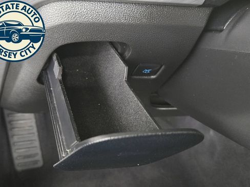 Used 2022 Ford Mustang Premium RWD image 26
