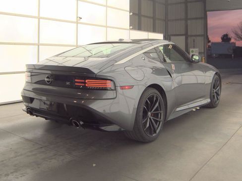 Used 2024 Nissan Z Performance w/ Floor Mat Package RWD image 4