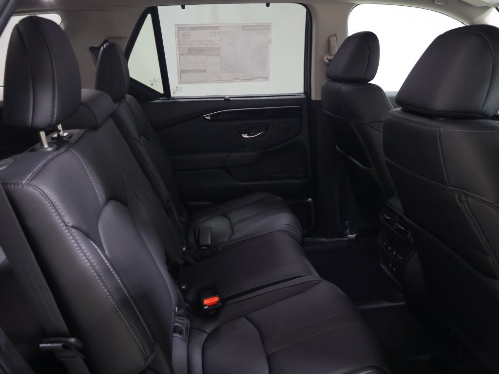 New 2026 Honda Pilot EX-L image 16