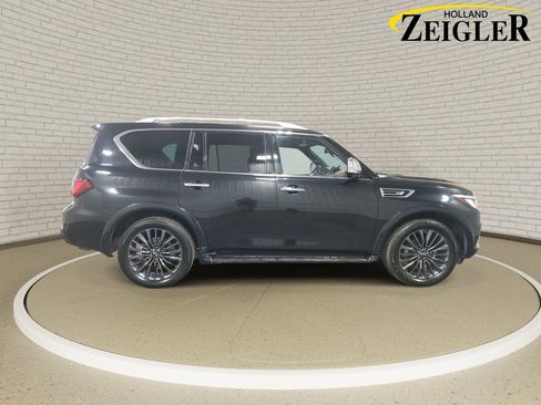 Used 2023 INFINITI QX80 Sensory w/ Cargo Package AWD/4WD image 4