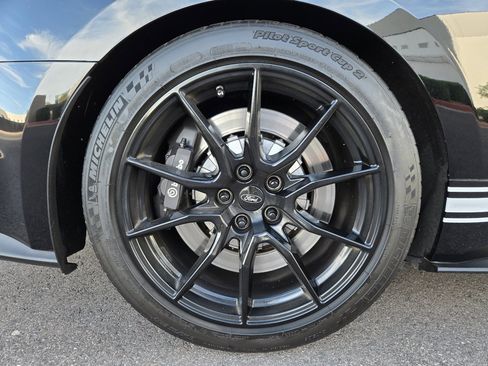 Used 2019 Ford Mustang Shelby GT350 w/ Technology Package image 51