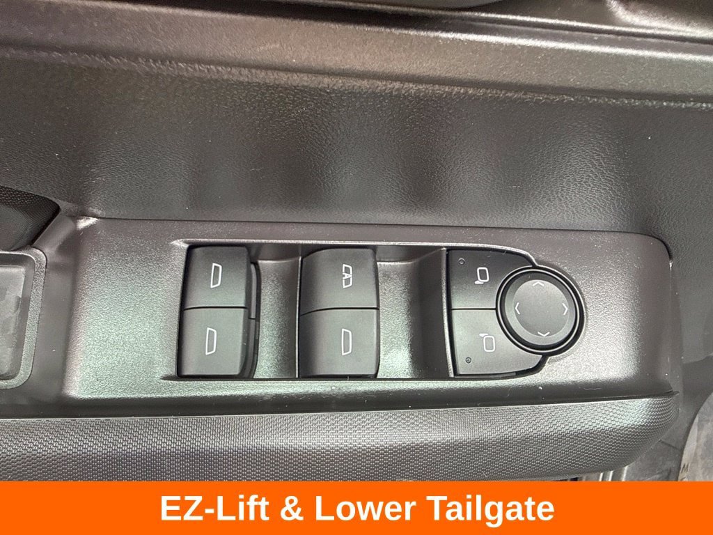 Used 2024 Chevrolet Colorado Trail Boss w/ Technology Package AWD/4WD image 22