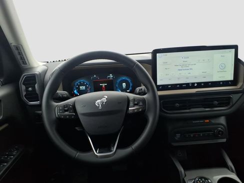 Used 2025 Ford Bronco Sport Big Bend w/ Convenience Package image 19