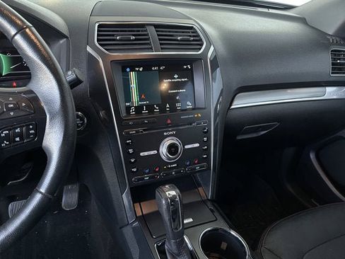 Used 2018 Ford Explorer Sport w/ Equipment Group 401A image 16