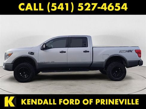 Used 2016 Nissan Titan PRO-4X image 2