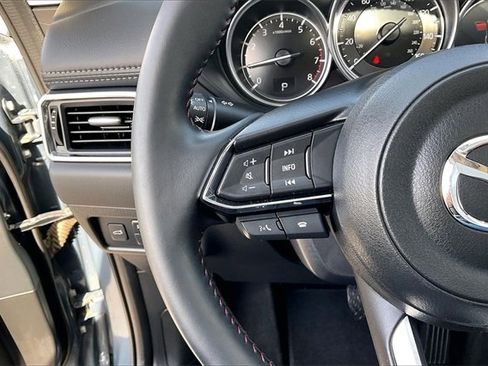 Used 2025 MAZDA CX-5 Carbon Edition image 16