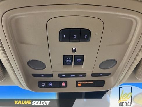 Used 2013 Cadillac XTS Luxury w/ Driver Awareness Package FWD image 29
