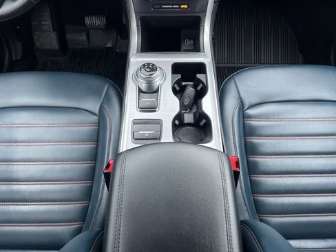 Certified 2022 Ford Edge SEL w/ Sport Appearance Package image 23