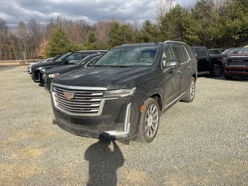 Used 2023 Cadillac Escalade Premium Luxury Platinum image 3