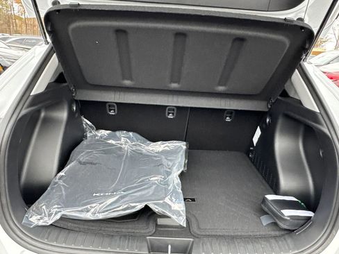 New 2026 Hyundai Kona SEL Premium image 14