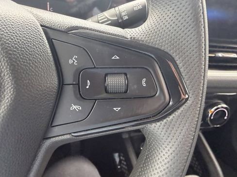 Used 2024 Chevrolet TrailBlazer LT FWD image 30