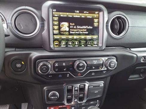 New 2023 Jeep Wrangler Unlimited Rubicon 4xe w/ Cold Weather Group AWD/4WD image 22