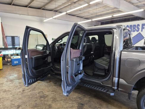Used 2023 Ford F150 Lariat w/ Equipment Group 502A High AWD/4WD image 16