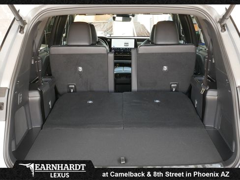 New 2026 Lexus TX 500h AWD image 20