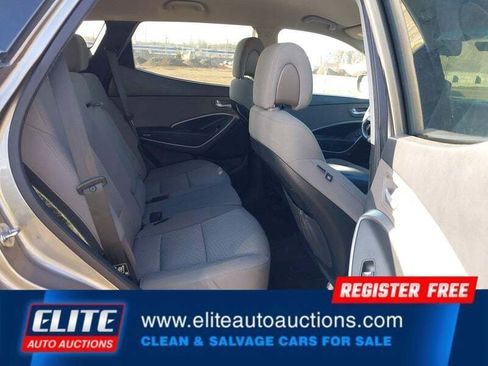 Used 2016 Hyundai Santa Fe Sport image 16