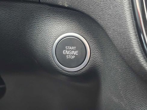 New 2026 Volvo XC40 B5 Plus w/ Protection Package Premier image 32