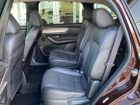 Used 2024 MAZDA CX-90 Plug-In Hybrid w/ Premium Pkg AWD/4WD image 18