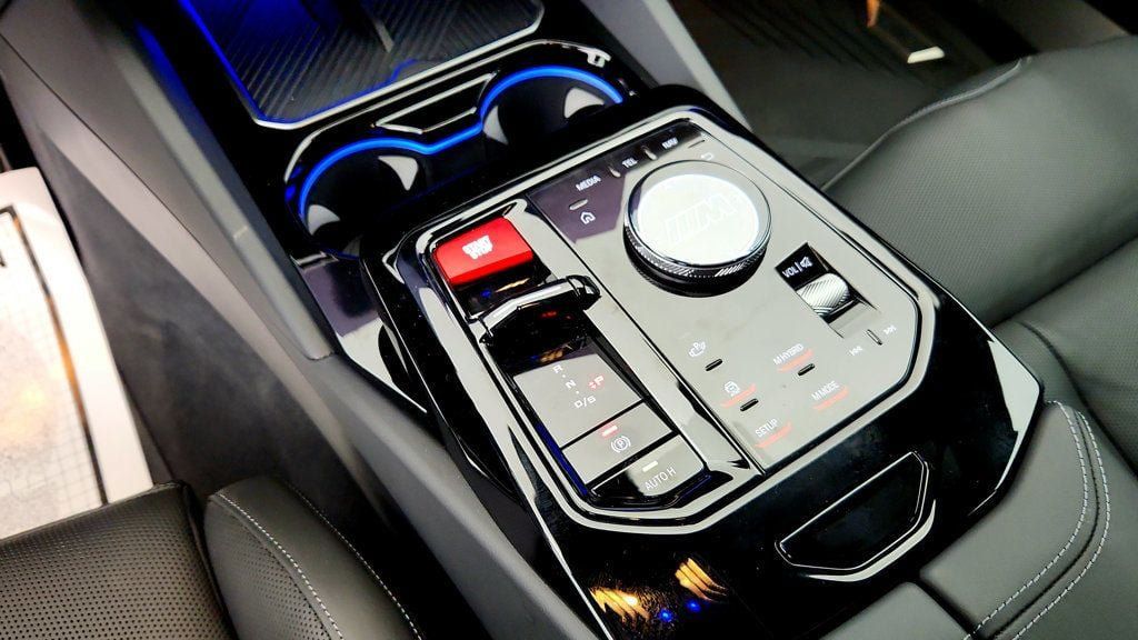 Used 2025 BMW M5 Touring w/ M Driver's Package AWD/4WD image 17