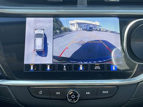 Certified 2021 Buick Encore GX Select w/ Advanced Technology Package AWD/4WD image 15