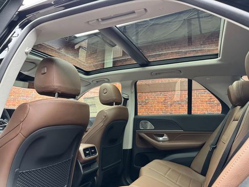 New 2026 Mercedes-Benz GLE 450 4MATIC image 4
