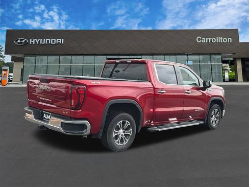 Used 2022 GMC Sierra 1500 SLT w/ SLT Convenience Package AWD/4WD image 5