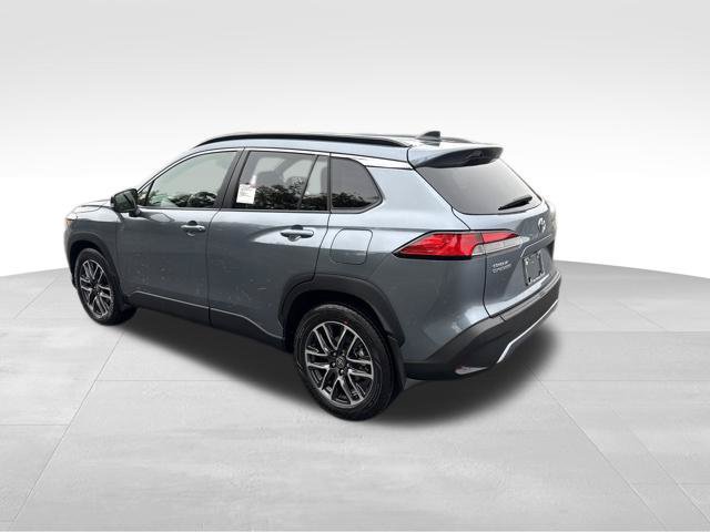 New 2026 Toyota Corolla Cross XLE w/ Convenience Package AWD/4WD image 3