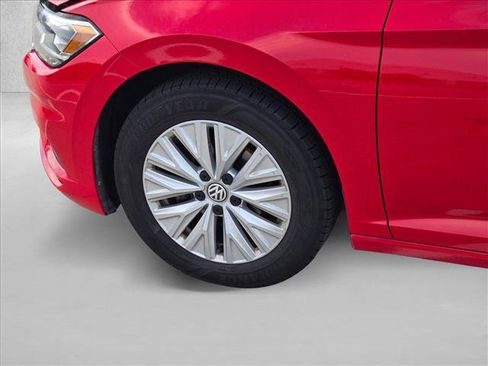 Used 2019 Volkswagen Jetta FWD image 22