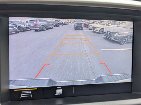 Used 2020 GMC Canyon SLT w/ Driver Alert Package image 22