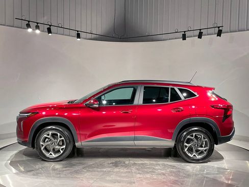 Certified 2024 Chevrolet Trax LT image 14