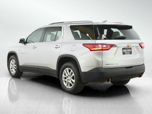 Used 2018 Chevrolet Traverse LT image 3