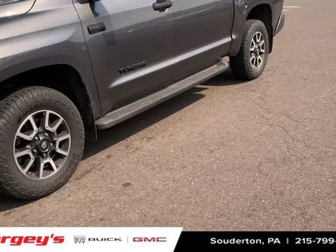 Used 2020 Toyota Tundra SR5 w/ TRD Off-Road Package AWD/4WD image 11