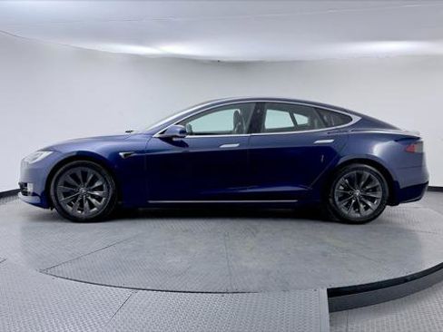 Used 2018 Tesla Model S 75D AWD/4WD image 3