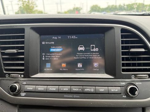Used 2018 Hyundai Elantra SEL FWD image 6