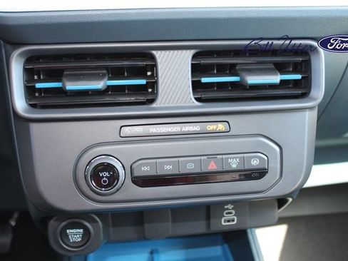 New 2025 Ford Maverick XLT w/ XLT Luxury Package image 14