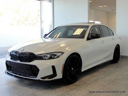 Used 2023 BMW 330i Sedan w/ M Sport Package RWD image 23