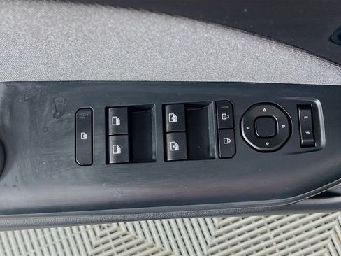 Used 2025 Kia K4 EX FWD image 18