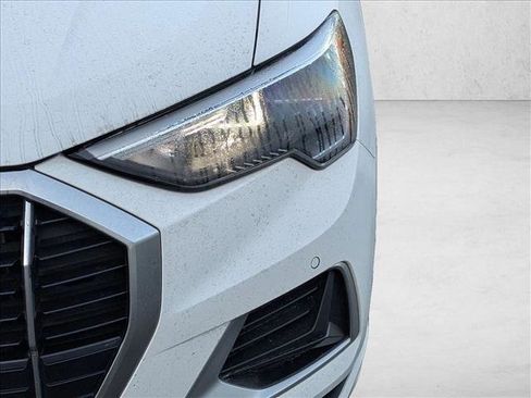 Used 2022 Audi Q3 2.0T Premium image 9