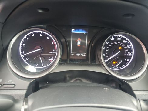 Used 2023 Toyota Camry SE FWD image 8
