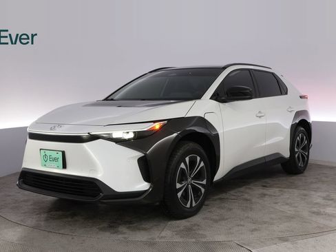 Used 2023 Toyota bZ4X AWD w/ Weather Package image 2
