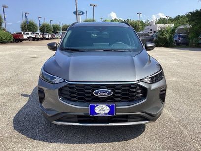 New 2025 Ford Escape ST-Line w/ Equipment Group 301A
