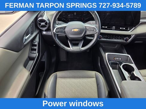 Used 2025 Chevrolet Equinox LT w/ Convenience Package II AWD/4WD image 17