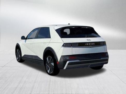 New 2026 Hyundai Ioniq 5 SEL RWD image 14