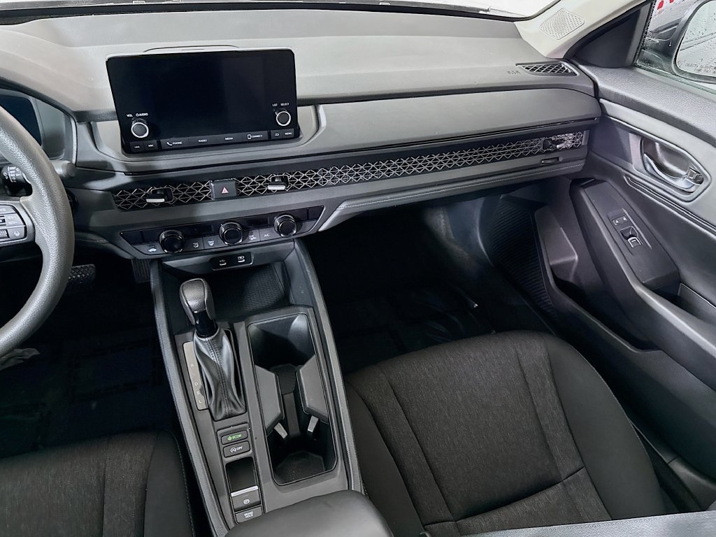 Used 2023 Honda Accord EX image 25