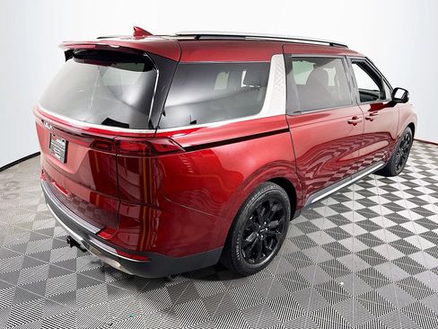 Used 2024 Kia Carnival SX FWD image 7