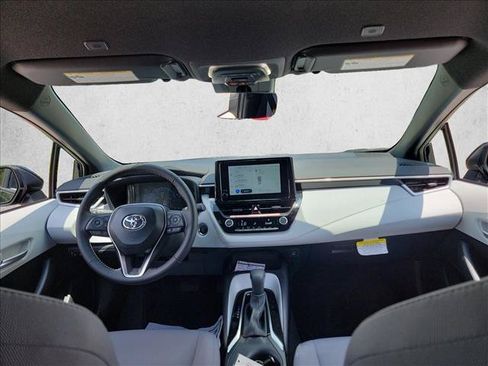 Used 2026 Toyota Corolla SE FWD image 14